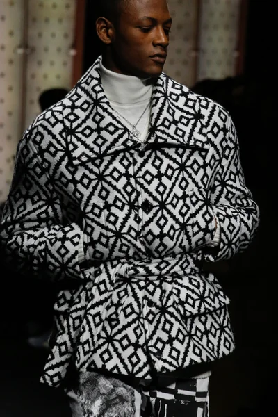 Look 55